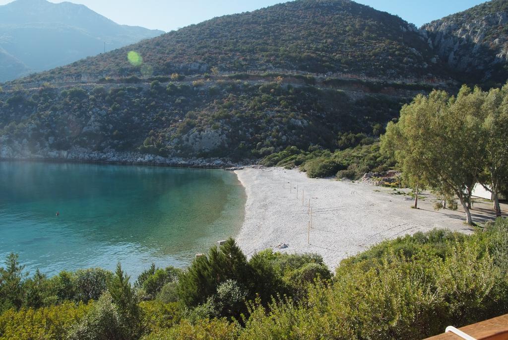 Secret Arcadia Bay - Maisonette Breathtaking Sea & Mountain View-Just On The Beach Agios Andreas  Eksteriør bilde